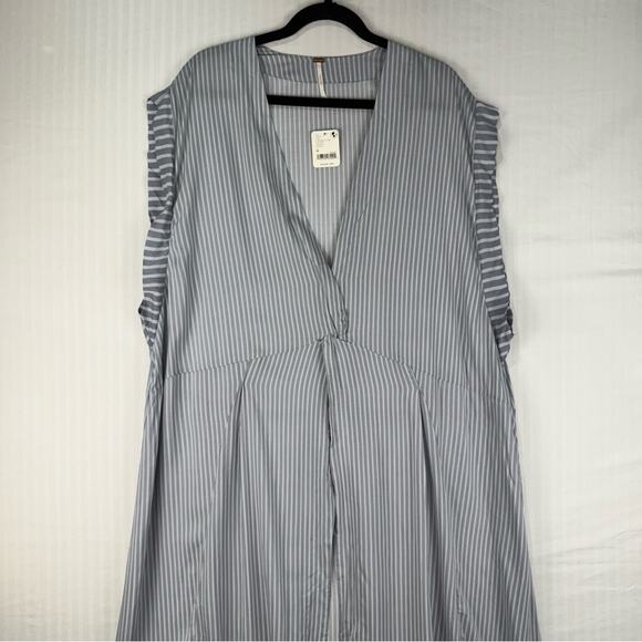 Free People Gone Sailing Maxi Dress Nautical Stripe Twist Detailing Size Medium - Picture 2 of 7